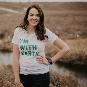 I'm with Earth Shirt